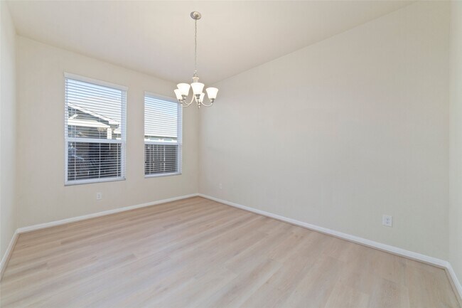 Building Photo - 15011 Calico Heights Ln