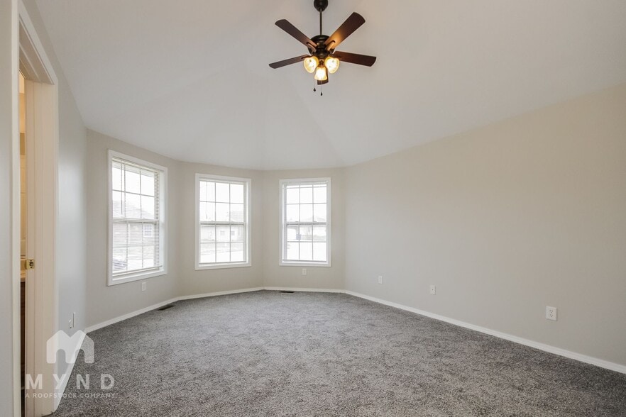 Building Photo - 413 Denton Cir