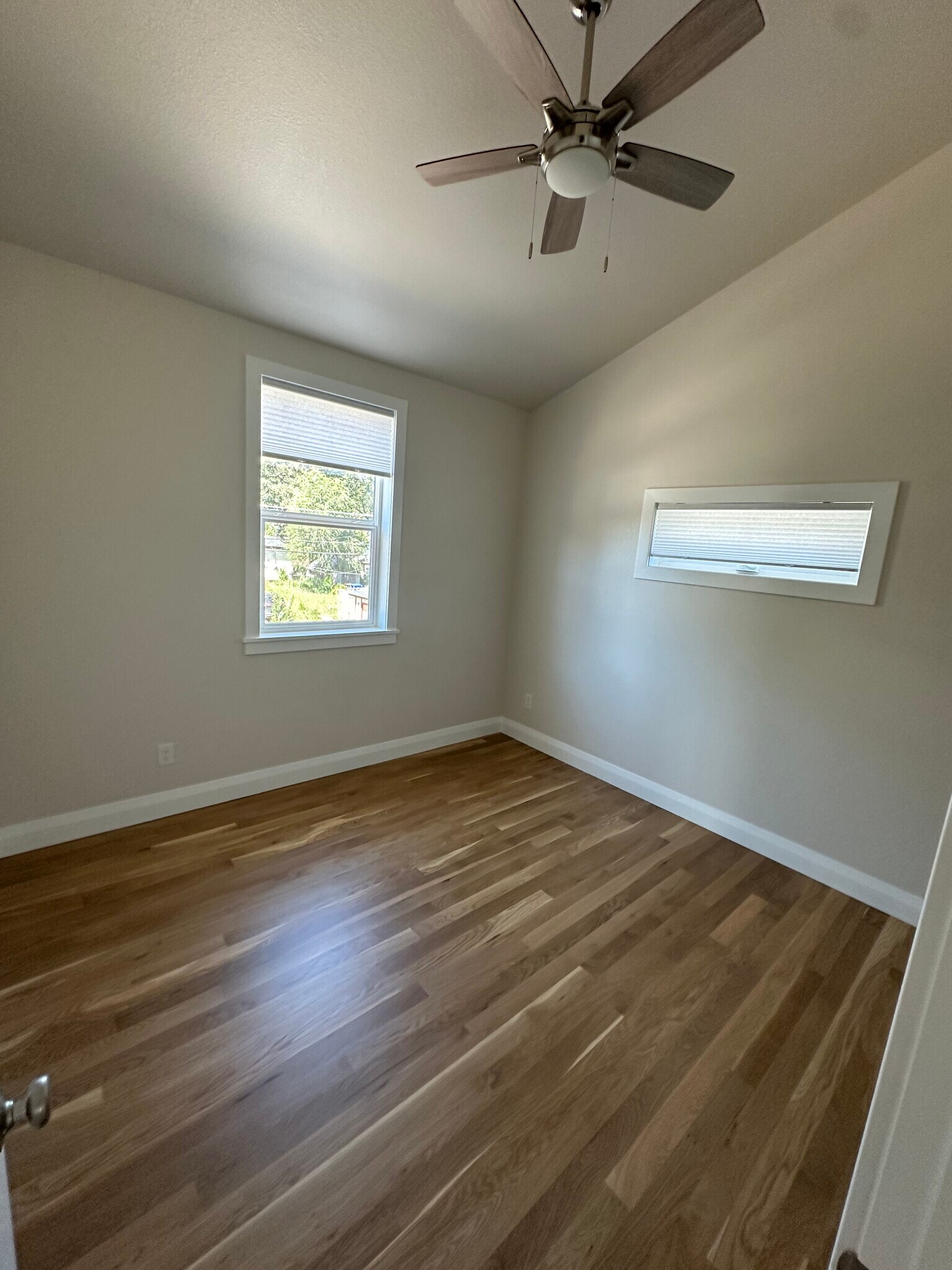 Bedroom 1 - 918 N El Paso St