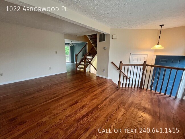 Building Photo - 1022 Arborwood Pl