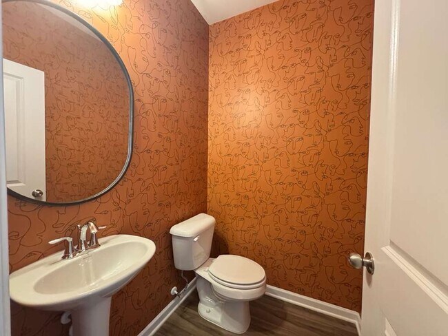 Building Photo - MODEL HOUSE-Experience refined living in the 3 bed, 2.5 bath, 2 car garage brand new, impeccably ...