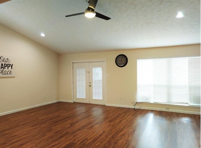 Building Photo - 14323 Quiet Town Ln