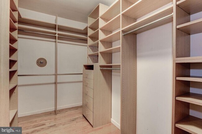 Building Photo - 1 Arrowood Terrace