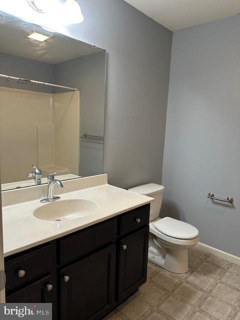 Building Photo - 6402 Creekbend Dr