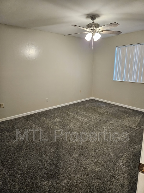 Building Photo - 1636 Hunters Trail