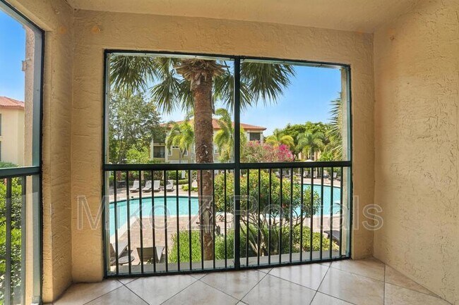 Building Photo - 8880 Colonnades Ct W