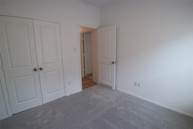 Building Photo - 3518 Galway Glen Trl