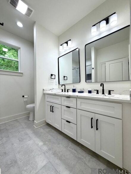 Building Photo - 808 S Audubon Pl Ave