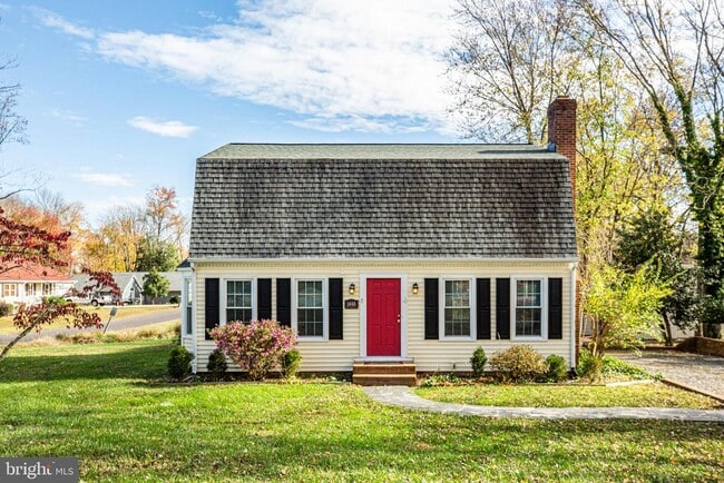 Building Photo - 1445 Heatherstone Dr