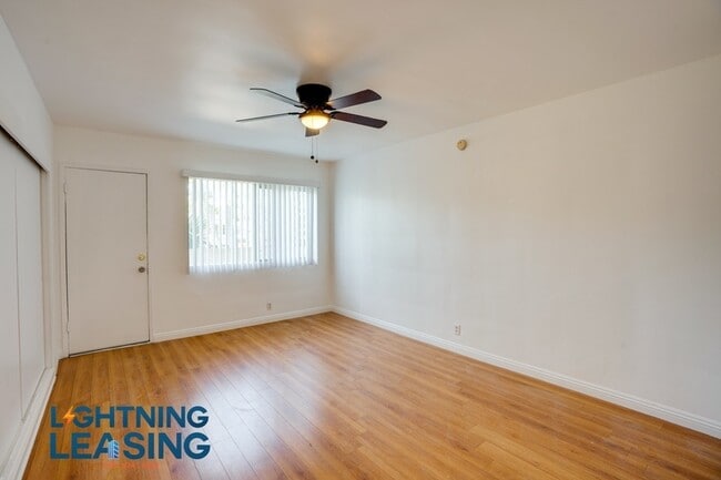 Building Photo - 12310 Chandler Blvd