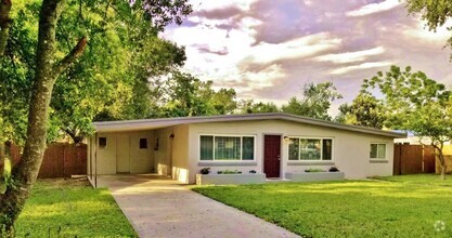 Building Photo - 3 Bedroom, 2 Bathroom Single Family Home