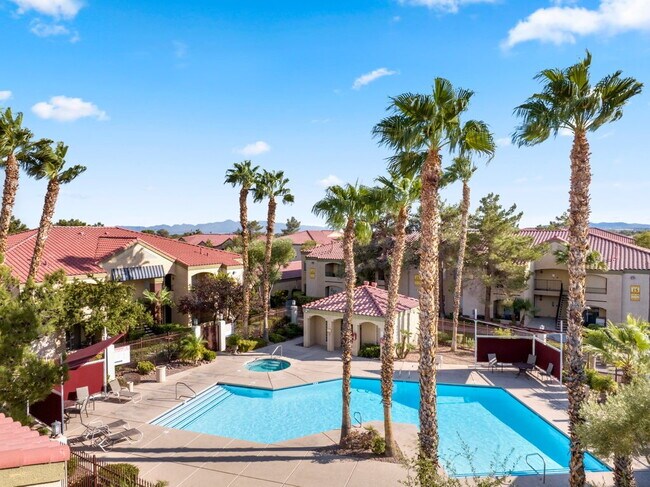Building Photo - "Chic 3-Bed Townhouse with Granite Countertops on West Flamingo Road, Las Vegas!"