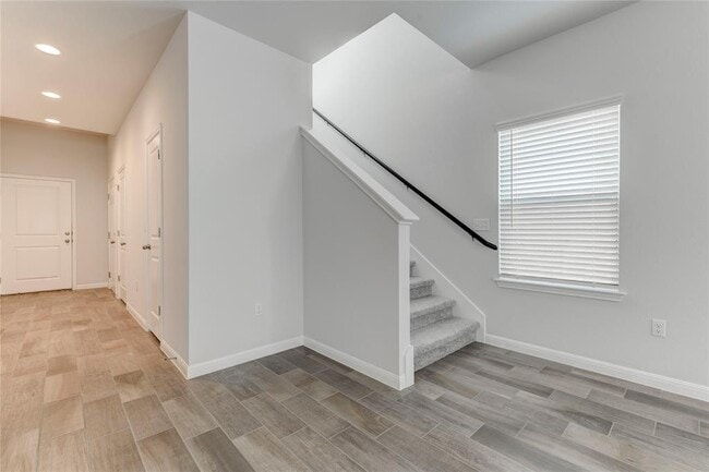 Building Photo - 10716 Timber Brook Pass