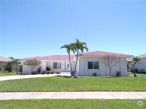 Building Photo - 437 Monaco Dr