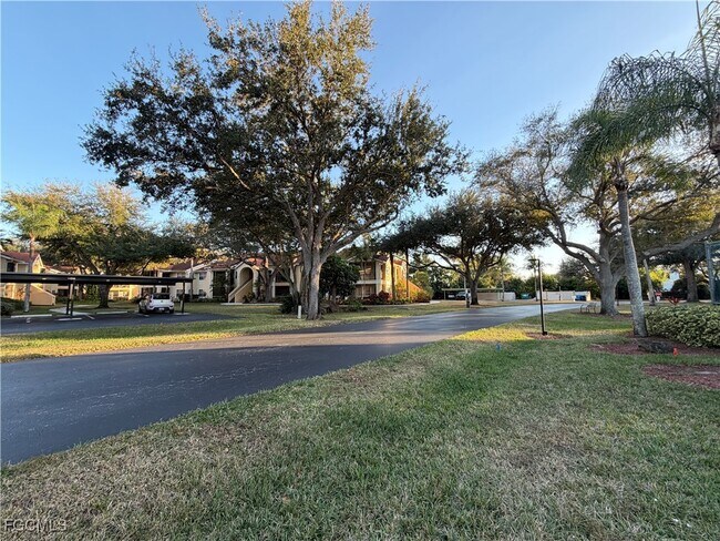 Building Photo - 12520 Equestrian Cir