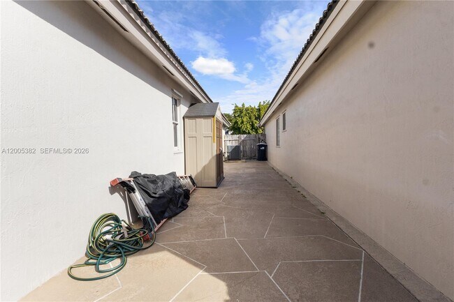 Building Photo - 8218 SW 163rd Pl