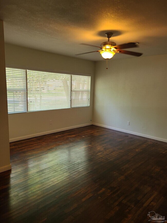 Building Photo - 6666 Allyn Way