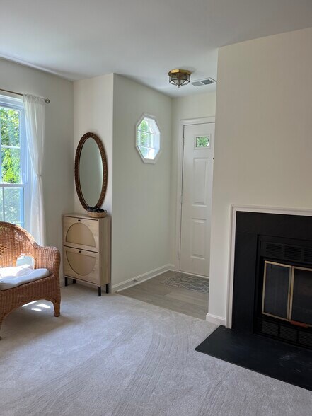 Building Photo - 10213 Willow Mist Ct