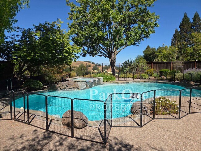 Building Photo - Amazing One of a Kind Home in the Heart of Danville with Pool & Views!