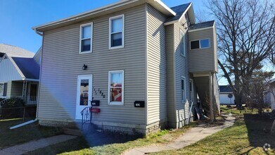Building Photo - rr1820