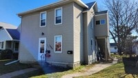 Building Photo - rr1820
