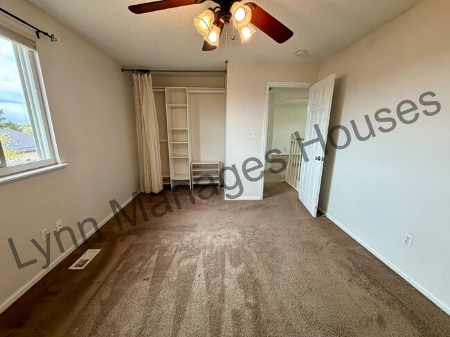 Building Photo - Single Family Home - Ready Now!