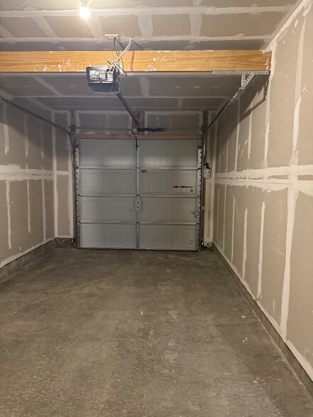 Building Photo - 510 Glenhaven Wy