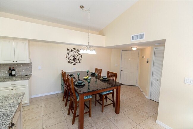 Building Photo - 13621 Eagle Ridge Dr