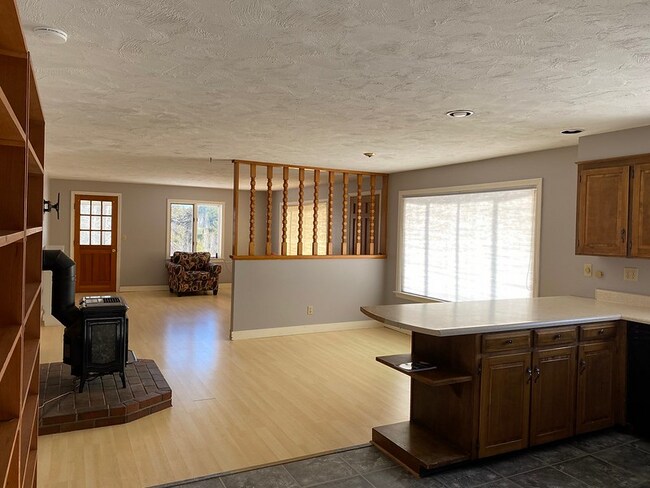 Building Photo - 1619 Alna Rd