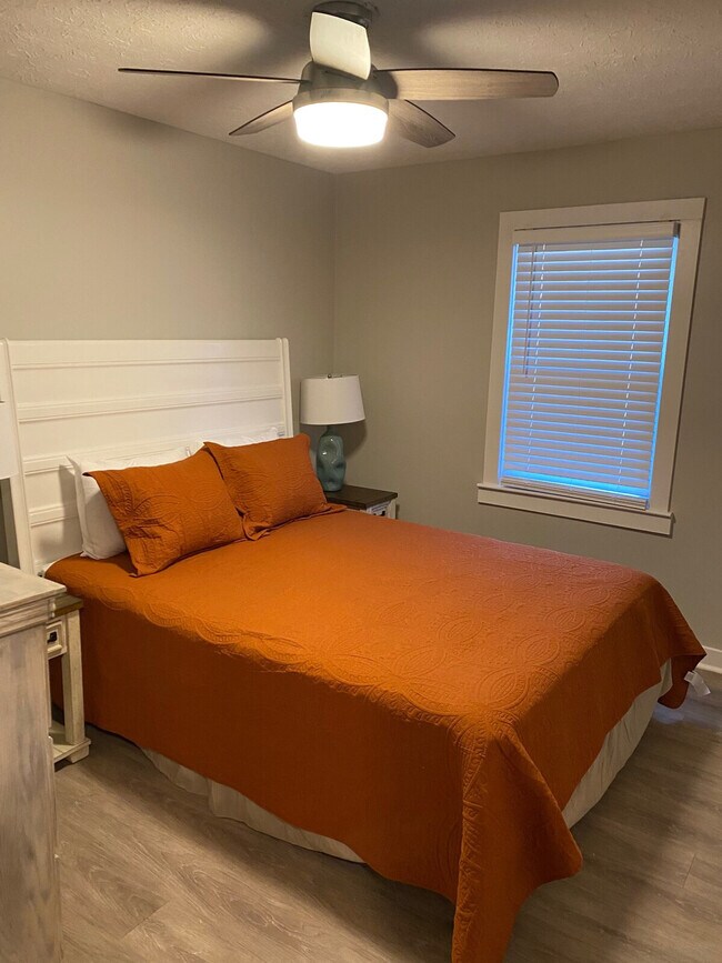 Building Photo - 189 Fox Pl