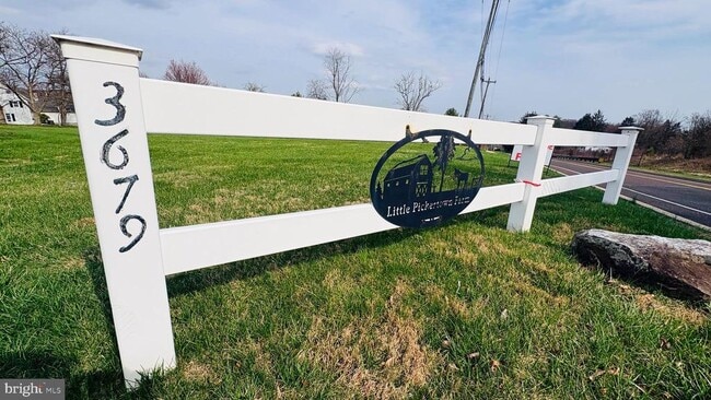 Building Photo - 3679 Pickertown Rd