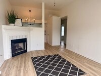 Building Photo - 53 Brooksie Dr