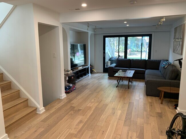 Building Photo - 4214 50th St NW