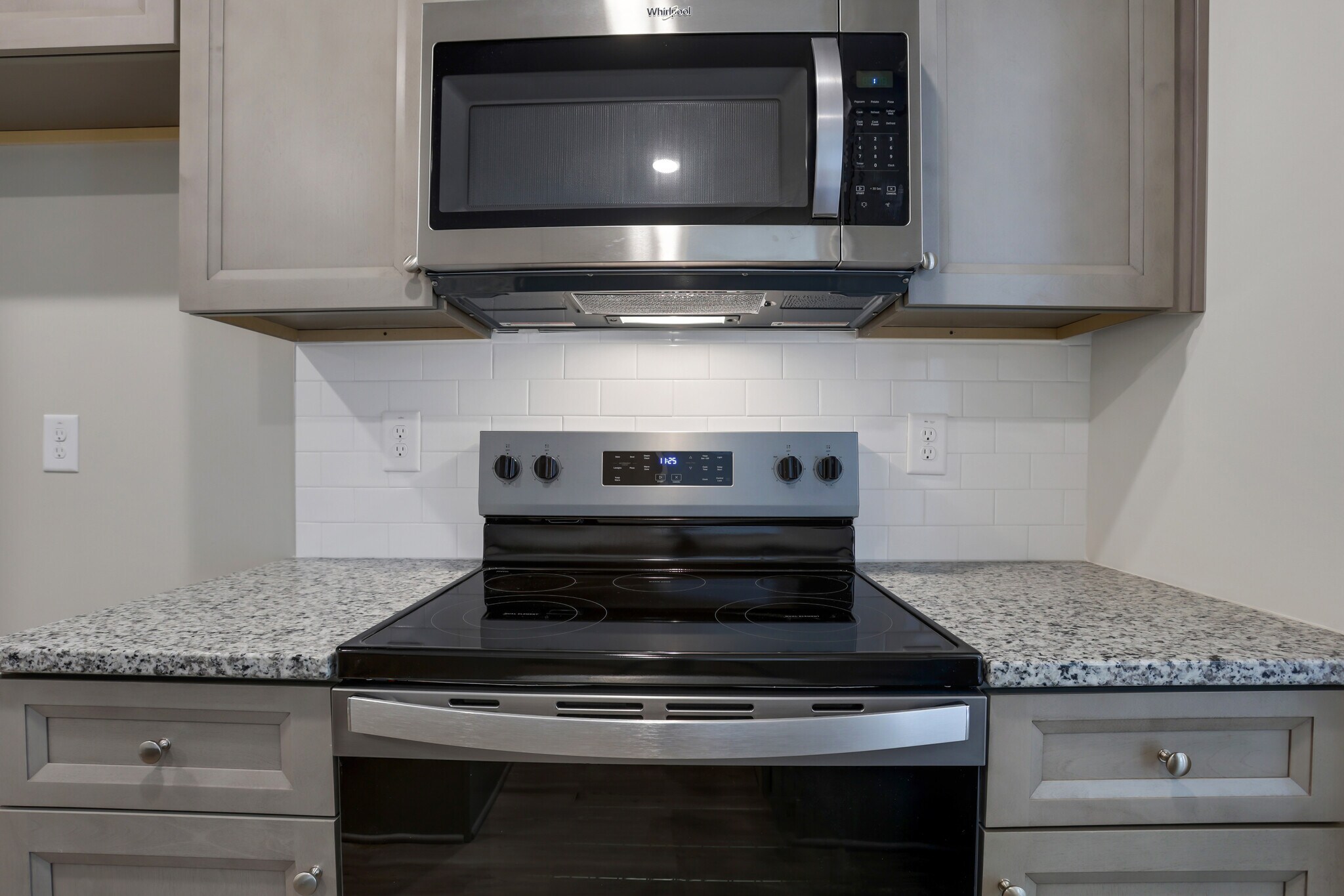 Building Photo - 236 Eva Way NE