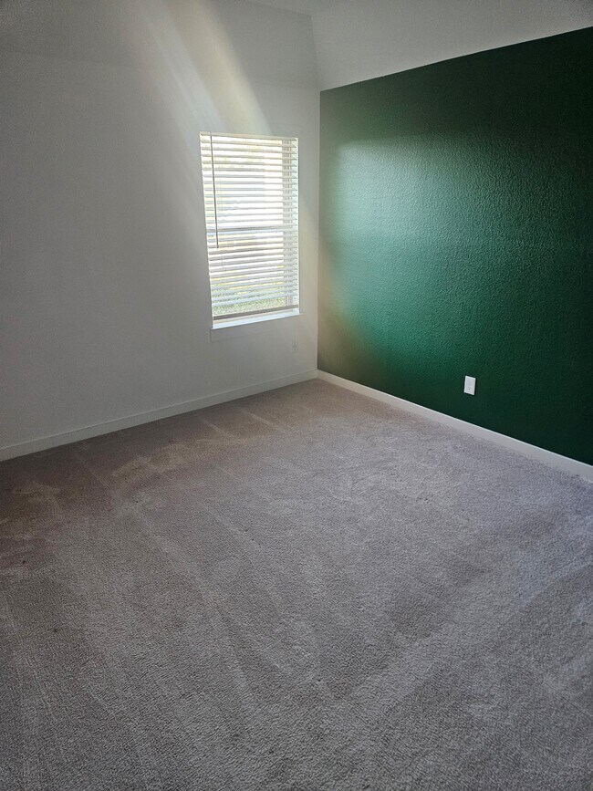 Building Photo - 5115 Klein Orchard Dr