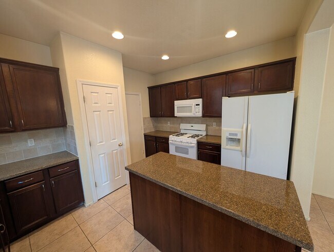 Building Photo - 9044 Partridge Hill St