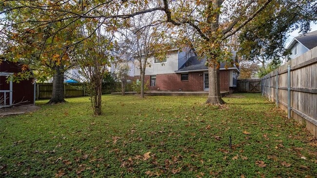 Building Photo - 15013 Natural Spring Way