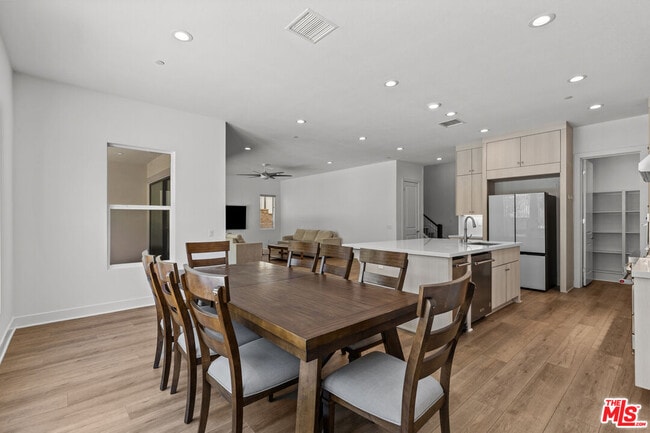 Building Photo - 20723 Deer Grass Ct