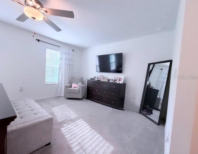 Building Photo - 6047 Acara Ln