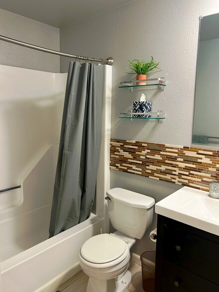 Building Photo - 9240 W 49th Ave