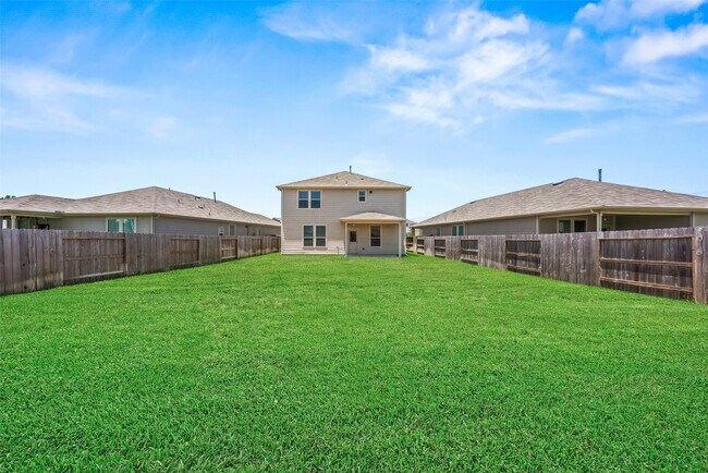 Building Photo - 14866 Ash Landing Dr