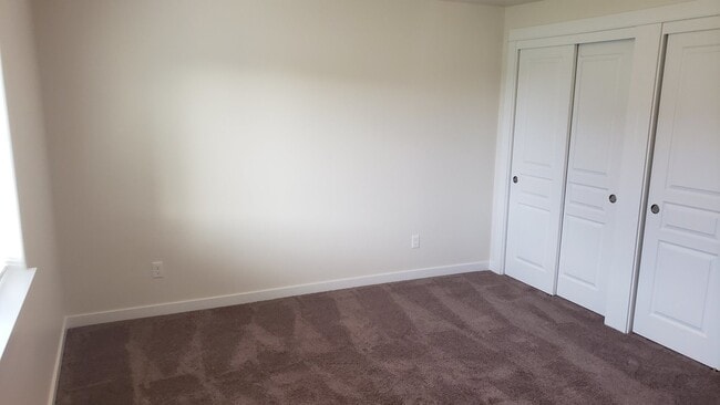 Building Photo - Brand New 3Bedroom Home!