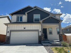 Building Photo - Newer home! 4 bedrooms! 2 Car! AC!