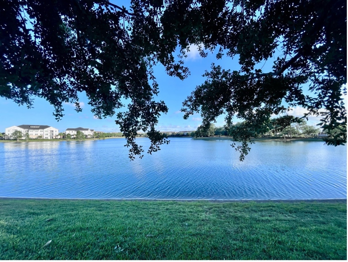 Building Photo - 1514 Fieldview Dr