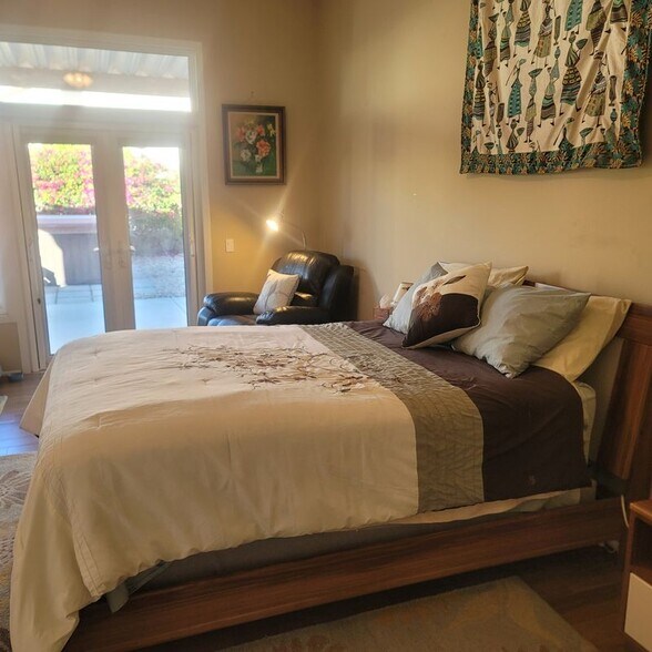 Building Photo - 78702 Platinum Dr