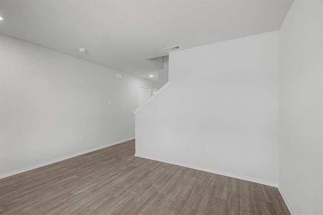 Building Photo - 213 Arbor Ct