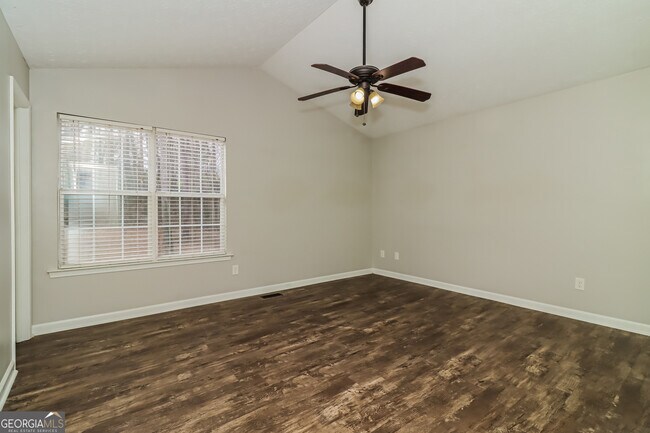 Building Photo - 51 Glenbrook Ct