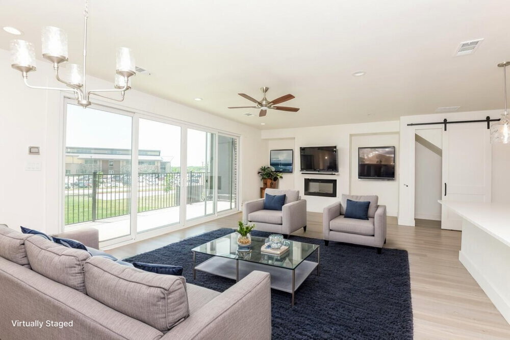 Building Photo - 7173 9th Hole Dr