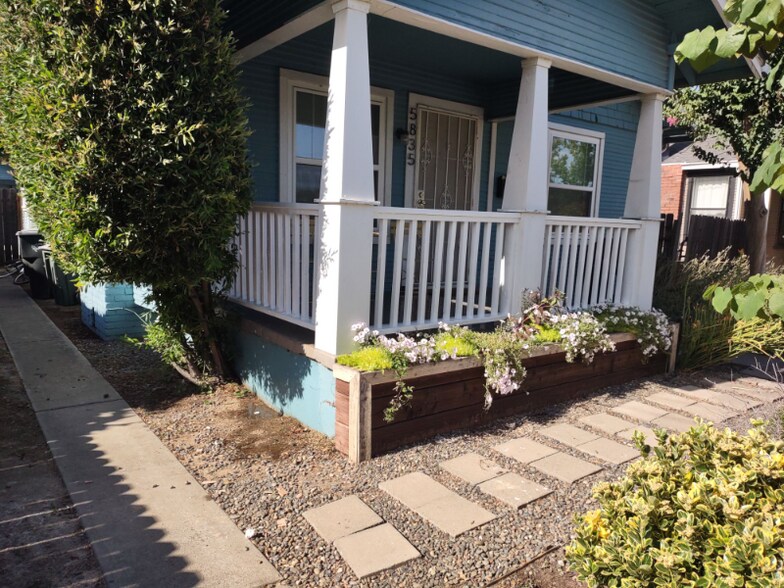 Building Photo - 5835 Broadway