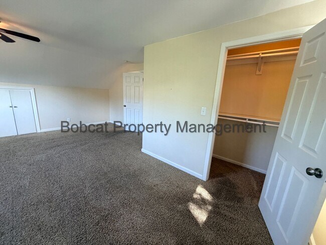 Building Photo - 700 Adaline St